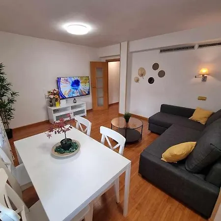Fuentes Del Pilar Comotucasa 公寓 *